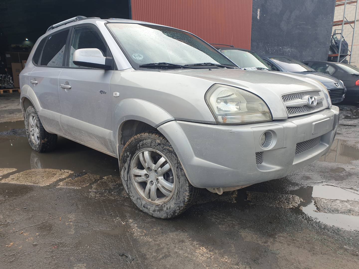 HYUNDAI TUCSON (JM) (2004 - 2010)