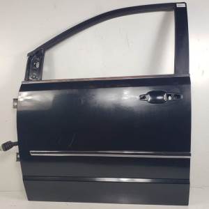 PUERTA DELANTERA IZQUIERDA CHRYSLER GRAND VOYAGER Autodesguaces Alicante