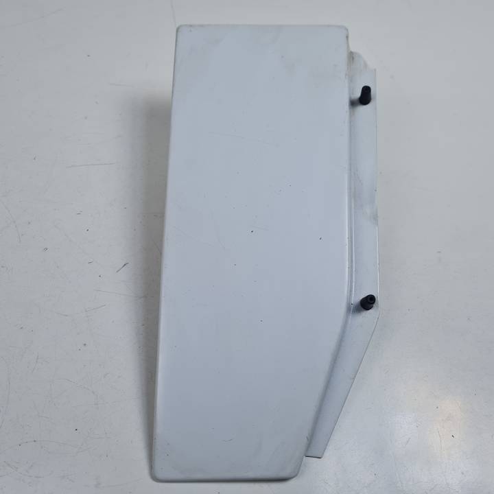 TAPA EXTERIOR COMBUSTIBLE MERCEDES SPRINTER III (W910) Autodesguaces Alicante