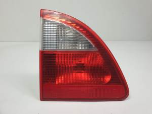PILOTO TRASERO IZQUIERDO INTERIOR 7M5945093B FORD GALAXY (VY) Autodesguaces Alicante