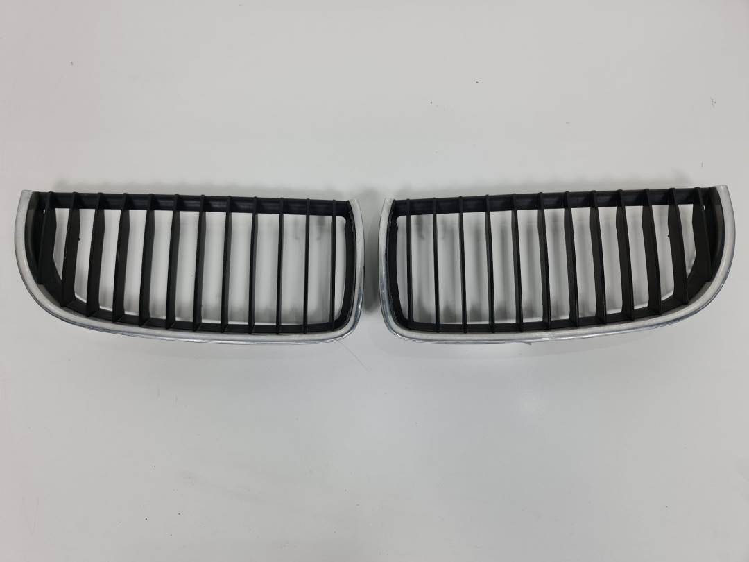 REJILLA DELANTERA - 7120008 - BMW - SERIE 3 BERLINA (E90)