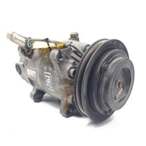 COMPRESOR AIRE ACONDICIONADO 4472009150 OPEL VECTRA B BERLINA Autodesguaces Alicante