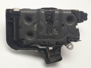 CERRADURA PUERTA TRASERA IZQUIERDA 3M5AR26413BP FORD FOCUS C-MAX (CAP) Autodesguaces Alicante