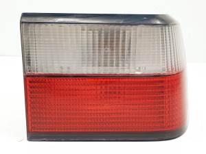 PILOTO TRASERO DERECHO 22230232 CITROEN XANTIA BERLINA Autodesguaces Alicante
