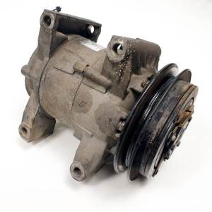 COMPRESOR AIRE ACONDICIONADO 92600BN300 NISSAN ALMERA (N16/E) Autodesguaces Alicante