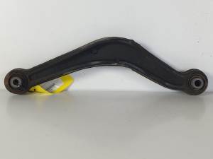 BRAZO SUSPENSION INFERIOR TRASERO DERECHO 13268882 OPEL INSIGNIA BERLINA Autodesguaces Alicante