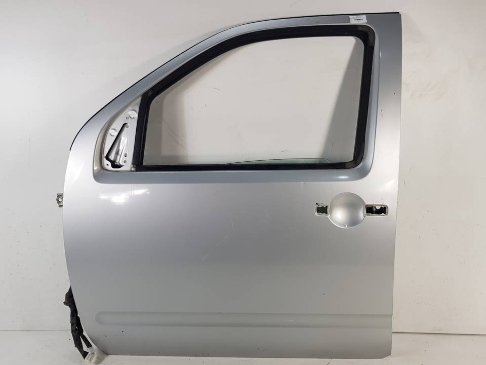 PUERTA DELANTERA IZQUIERDA NISSAN PATHFINDER (R51) Autodesguaces Alicante