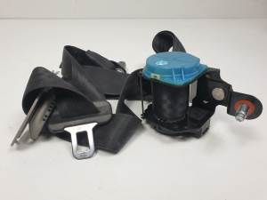 CINTURON SEGURIDAD TRASERO DERECHO 7560134000 SSANGYONG KORANDO Autodesguaces Alicante
