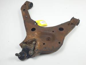BRAZO SUSPENSION INFERIOR DELANTERO DERECHO SUZUKI VITARA SE/SV (ET) Autodesguaces Alicante
