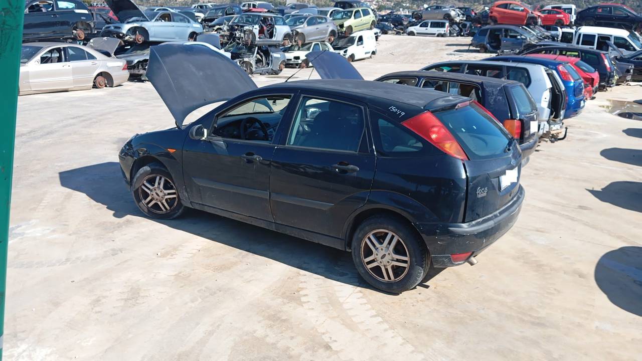 Imagen del vehículo FORD FOCUS BERLINA (CAK)