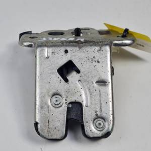 CERRADURA MALETERO / PORTON 8K9827505A AUDI A6 AVANT (4F2) Autodesguaces Alicante