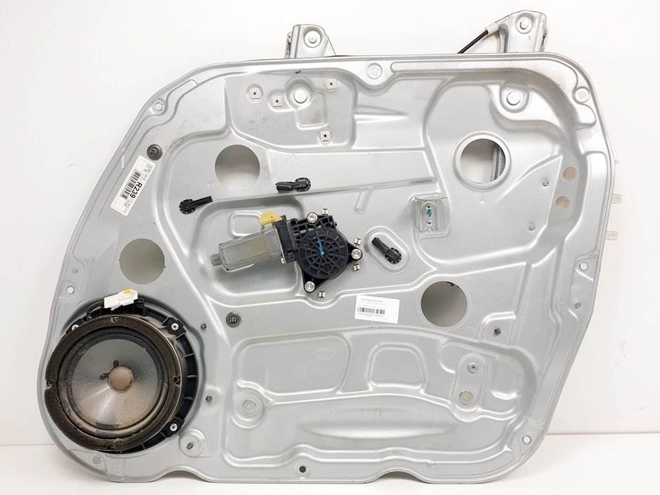 ELEVALUNAS DELANTERO DERECHO - 824801DXXX - KIA - CARENS (UN)