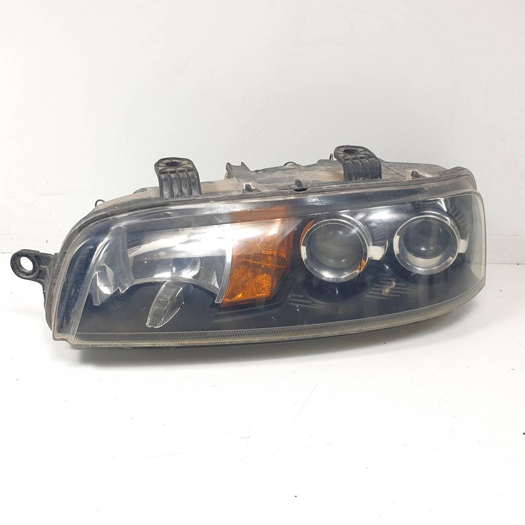FARO IZQUIERDO - FIAT - PUNTO BERLINA (188)