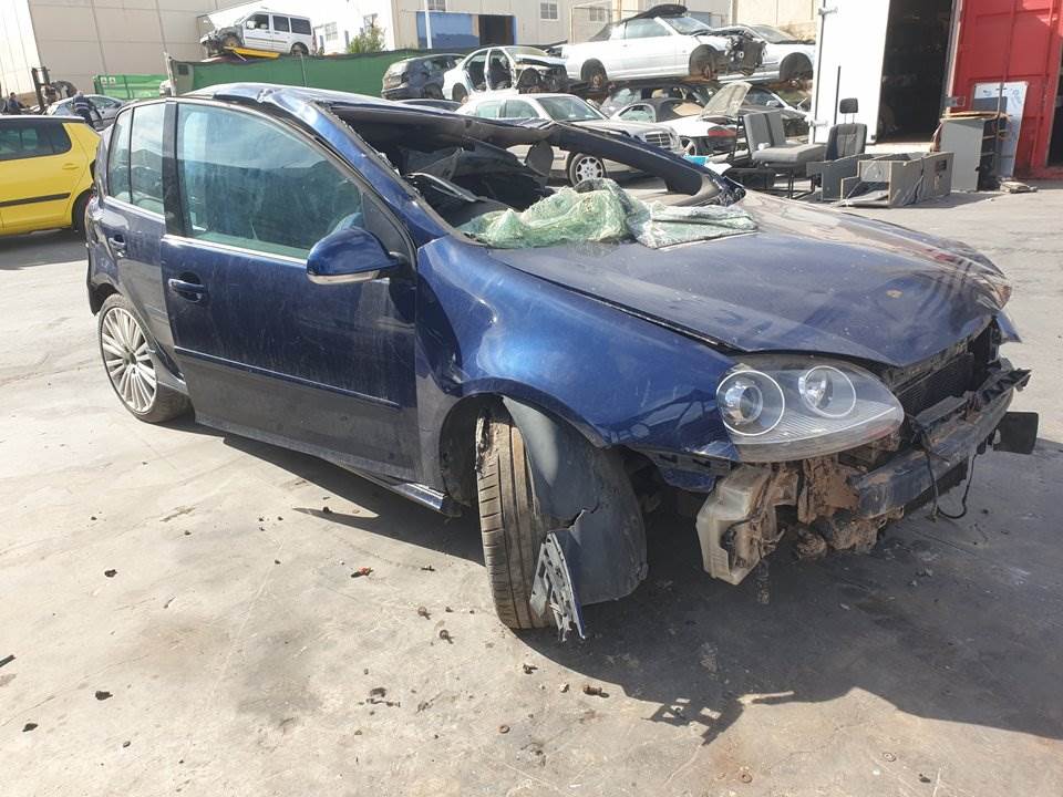 VOLKSWAGEN GOLF V BERLINA (1K1) (2003 - 2008)
