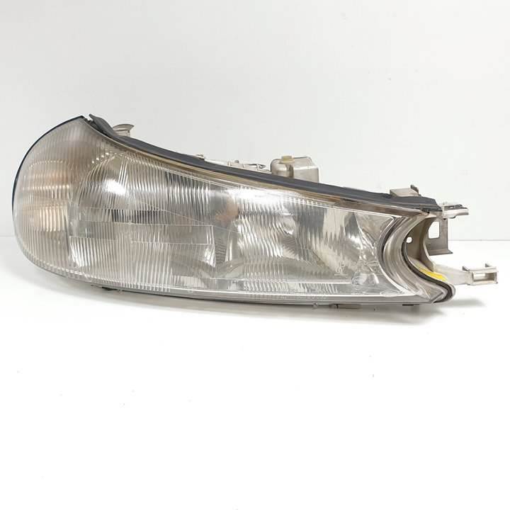 FARO DERECHO - 0301098206 - FORD - MONDEO BERLINA (GD)
