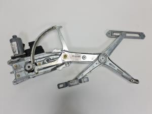 ELEVALUNAS DELANTERO DERECHO 90521882 OPEL ASTRA G BERLINA Autodesguaces Alicante