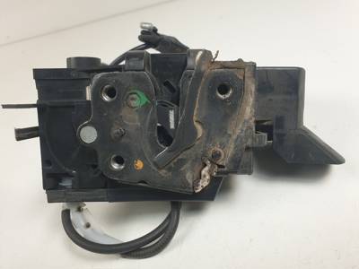 CERRADURA PUERTA DELANTERA DERECHA 9810309380 PEUGEOT 308 (T9) Autodesguaces Alicante