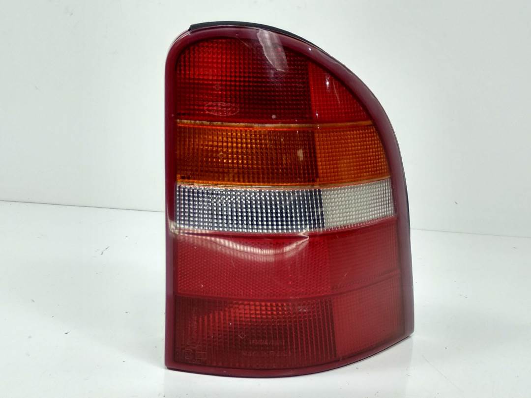 PILOTO TRASERO DERECHO - 93BG13N004EA - FORD - MONDEO BERLINA/FAMILIAR (FD)