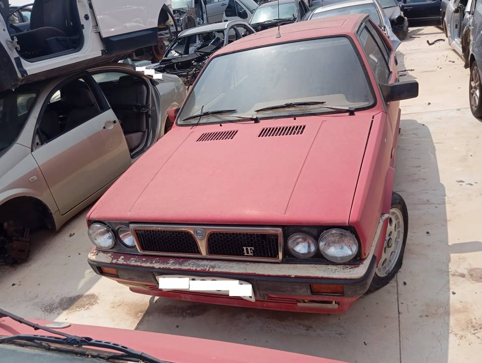 Imagen del vehículo LANCIA DELTA
