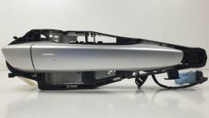 MANETA EXTERIOR TRASERA DERECHA 9686433680U OPEL CROSSLAND X Autodesguaces Alicante