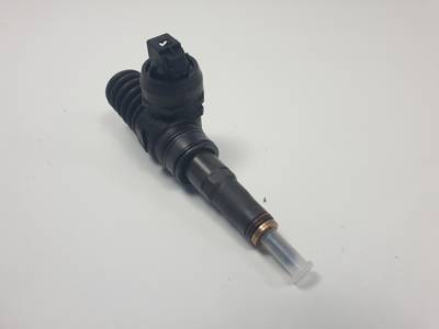 INYECTOR 038130073BN SEAT IBIZA (6J5) Autodesguaces Alicante