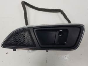 MANETA INTERIOR DELANTERA IZQUIERDA AV11R22601CC FORD B-MAX Autodesguaces Alicante