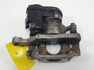 PINZA FRENO TRASERA DERECHA 32353310C NISSAN QASHQAI (J11) Autodesguaces Alicante