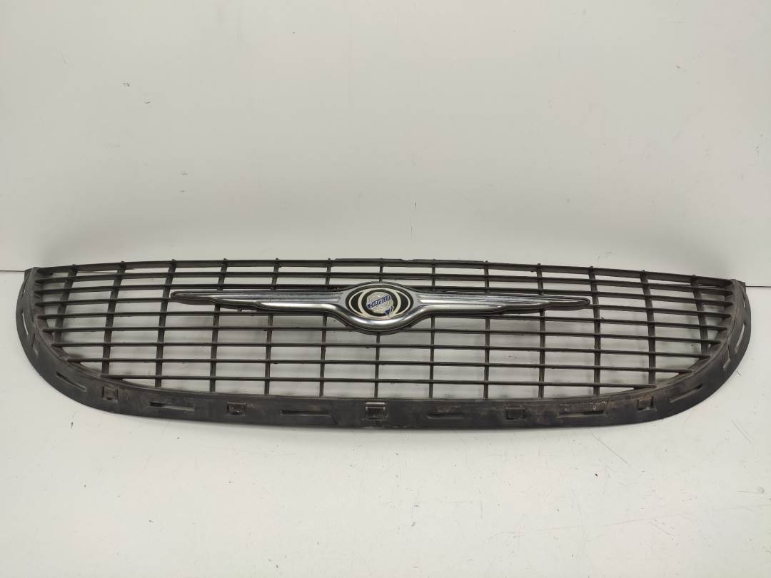 REJILLA DELANTERA - 4857522AA - CHRYSLER - VOYAGER (RG)
