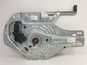 ELEVALUNAS DELANTERO DERECHO 824802E010 HYUNDAI TUCSON (JM) Autodesguaces Alicante