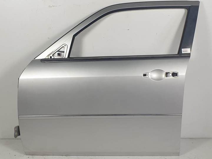 PUERTA DELANTERA IZQUIERDA CHRYSLER 300 C TOURING Autodesguaces Alicante