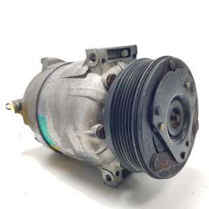 COMPRESOR AIRE ACONDICIONADO 24427890 OPEL VECTRA B BERLINA Autodesguaces Alicante