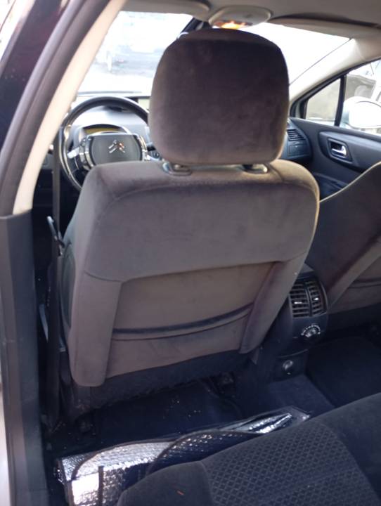 CINTURON SEGURIDAD DELANTERO IZQUIERDO