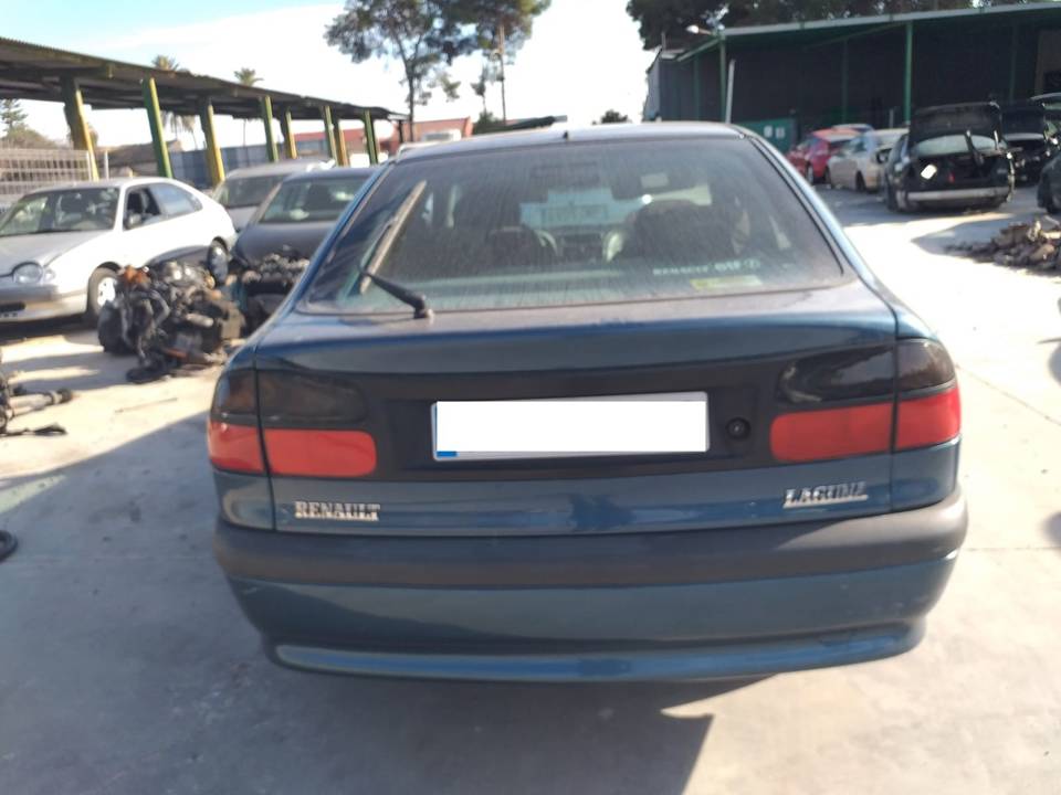 Imagen del vehículo RENAULT LAGUNA (B56)