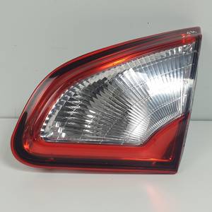PILOTO TRASERO DERECHO INTERIOR 89503209 NISSAN QASHQAI (J10) Autodesguaces Alicante