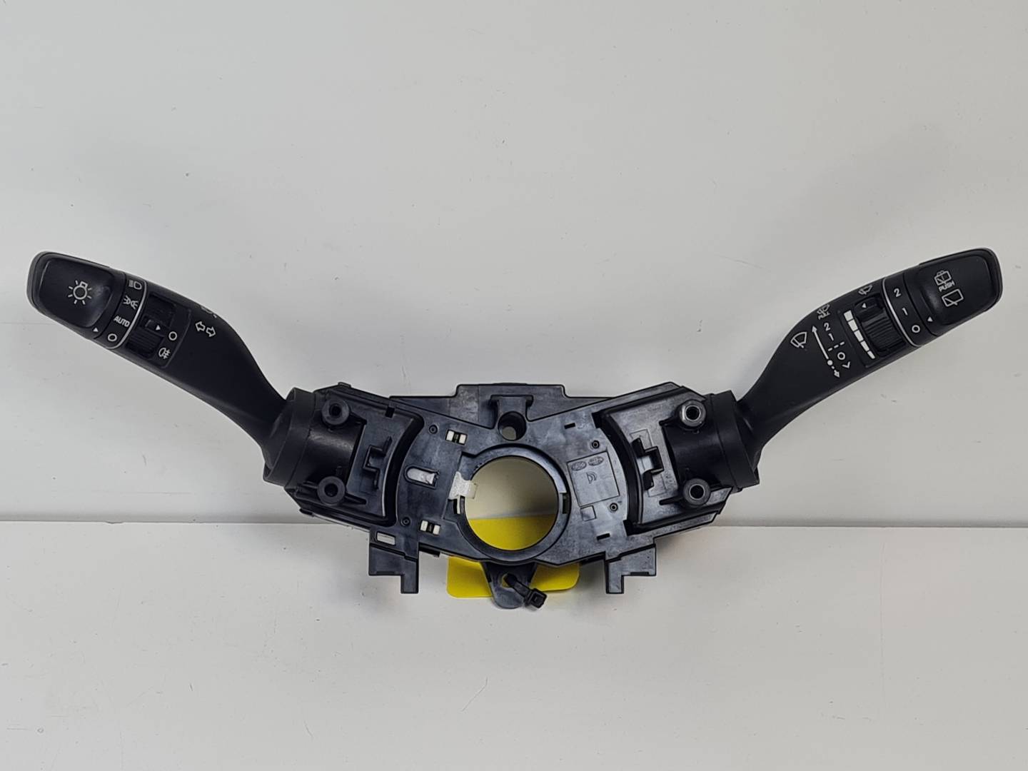MANDO LUCES - 93403D3850 - HYUNDAI - TUCSON
