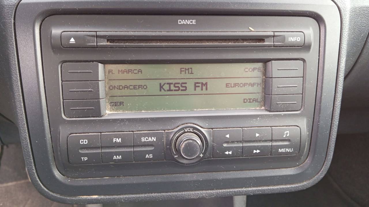 SISTEMA AUDIO / RADIO CD