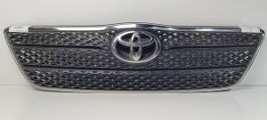 REJILLA DELANTERA 5311402010 TOYOTA COROLLA (E12) Autodesguaces Alicante