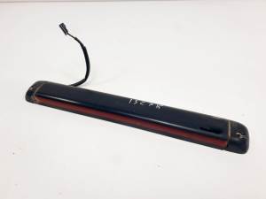 LUZ CENTRAL DE FRENO GMC YUKON Autodesguaces Alicante