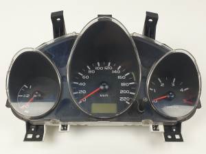 CUADRO INSTRUMENTOS MM0038009 MITSUBISHI COLT BERLINA 5 (Z30A) Autodesguaces Alicante