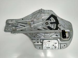 ELEVALUNAS DELANTERO IZQUIERDO HYUNDAI TUCSON (JM) Autodesguaces Alicante