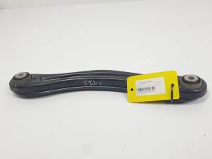 BRAZO SUSPENSION SUPERIOR TRASERO DERECHO MERCEDES CLASE M (W164) Autodesguaces Alicante