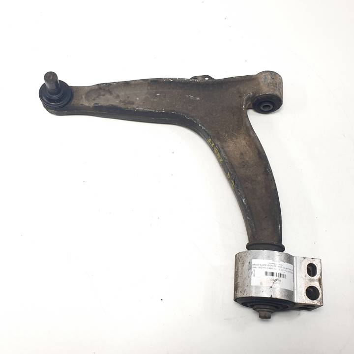 BRAZO SUSPENSION INFERIOR DELANTERO IZQUIERDO OPEL VECTRA C BERLINA Autodesguaces Alicante