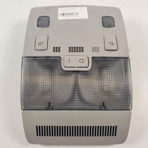LUZ INTERIOR 8E0947565 SEAT EXEO BERLINA (3R2) Autodesguaces Alicante