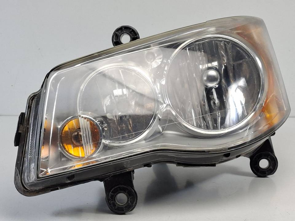 FARO IZQUIERDO 26410301 CHRYSLER GRAND VOYAGER Autodesguaces Alicante