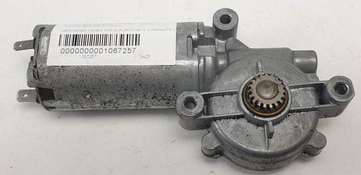 MOTOR TECHO ELECTRICO 44249121 MERCEDES VANEO (W414) FURGONETA COMPACTA Autodesguaces Alicante