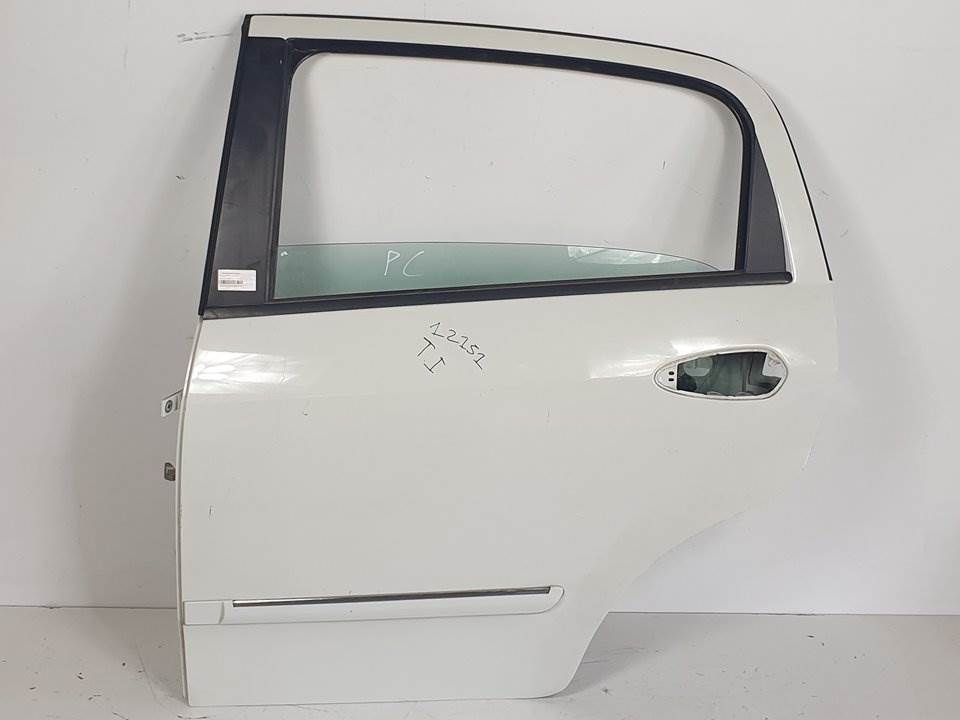 PUERTA TRASERA IZQUIERDA - FIAT - PUNTO (199)