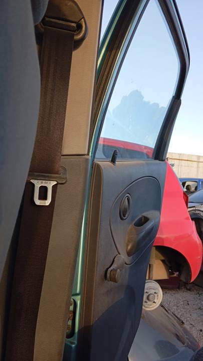CINTURON SEGURIDAD DELANTERO DERECHO
