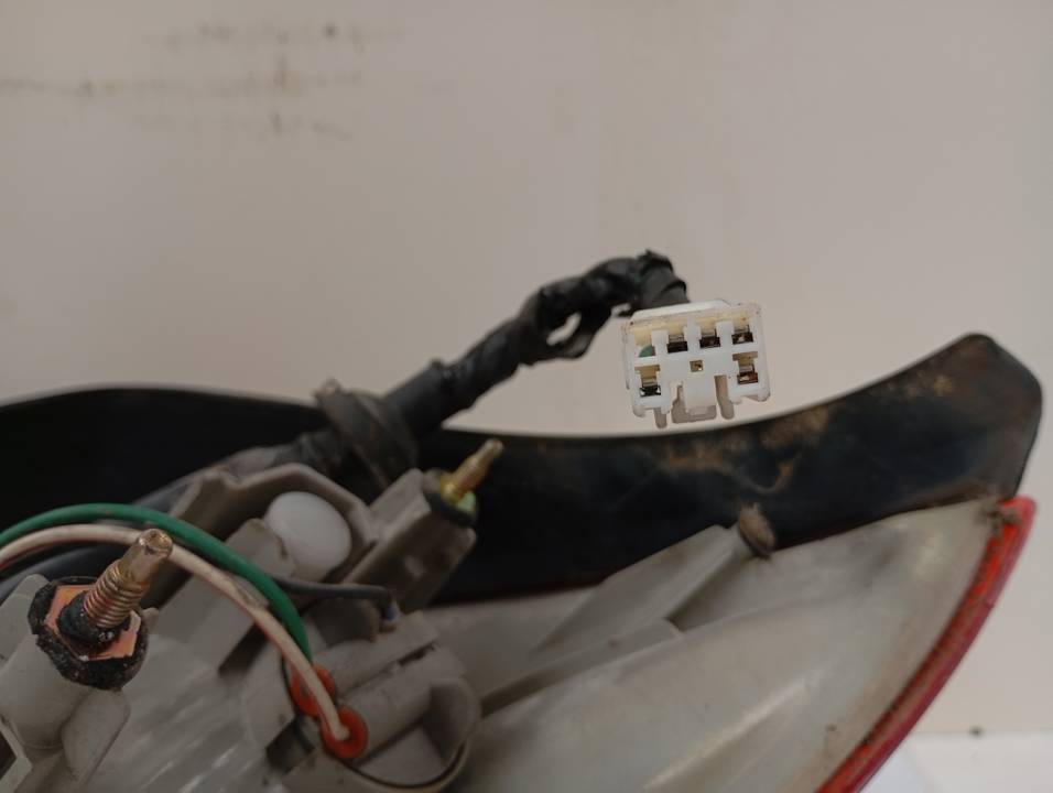 PILOTO TRASERO IZQUIERDO