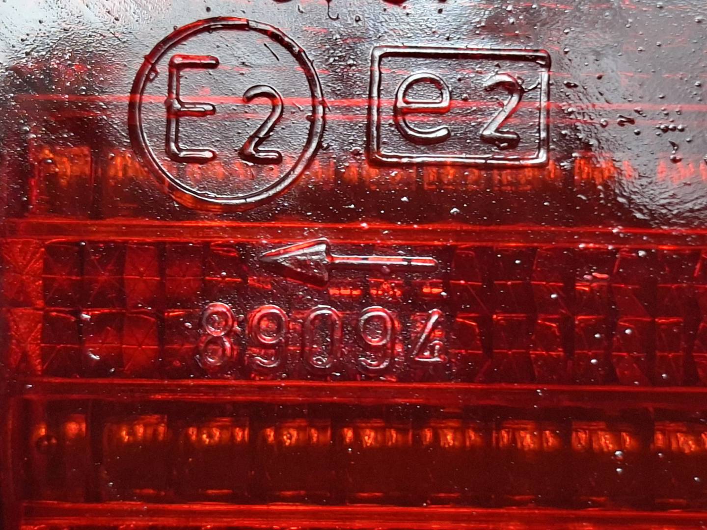 Foto 6 de Piloto Trasero Izquierdo Peugeot 205 Berlina (1983–1998)