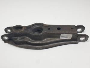 BRAZO SUSPENSION INFERIOR TRASERO DERECHO 676442003 BMW SERIE 1 BERLINA (E81/E87) Autodesguaces Alicante